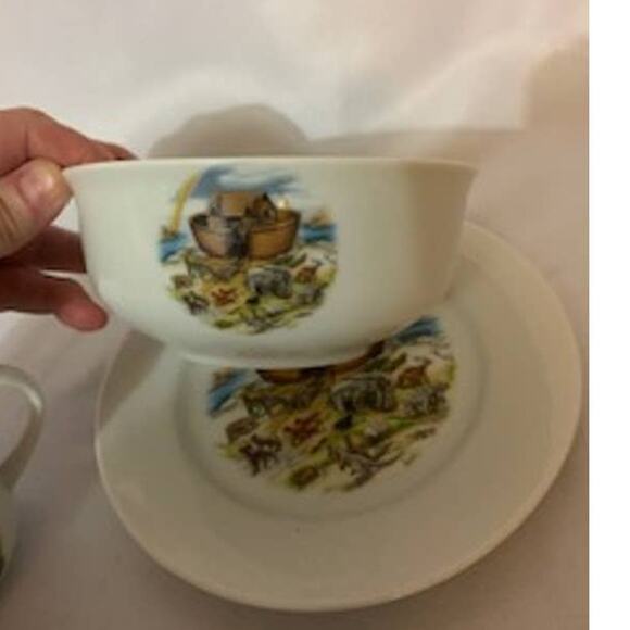 Noah's Ark 3 piece Childs Cup/Bowl/Plate Set - Picture 3 of 7